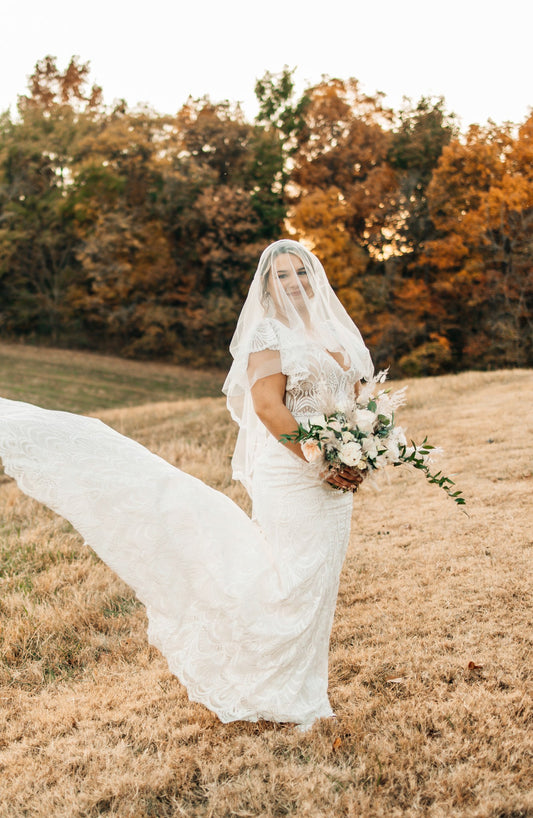 vintage inspired bride with blusher wedding veil with thin scallop lace edges