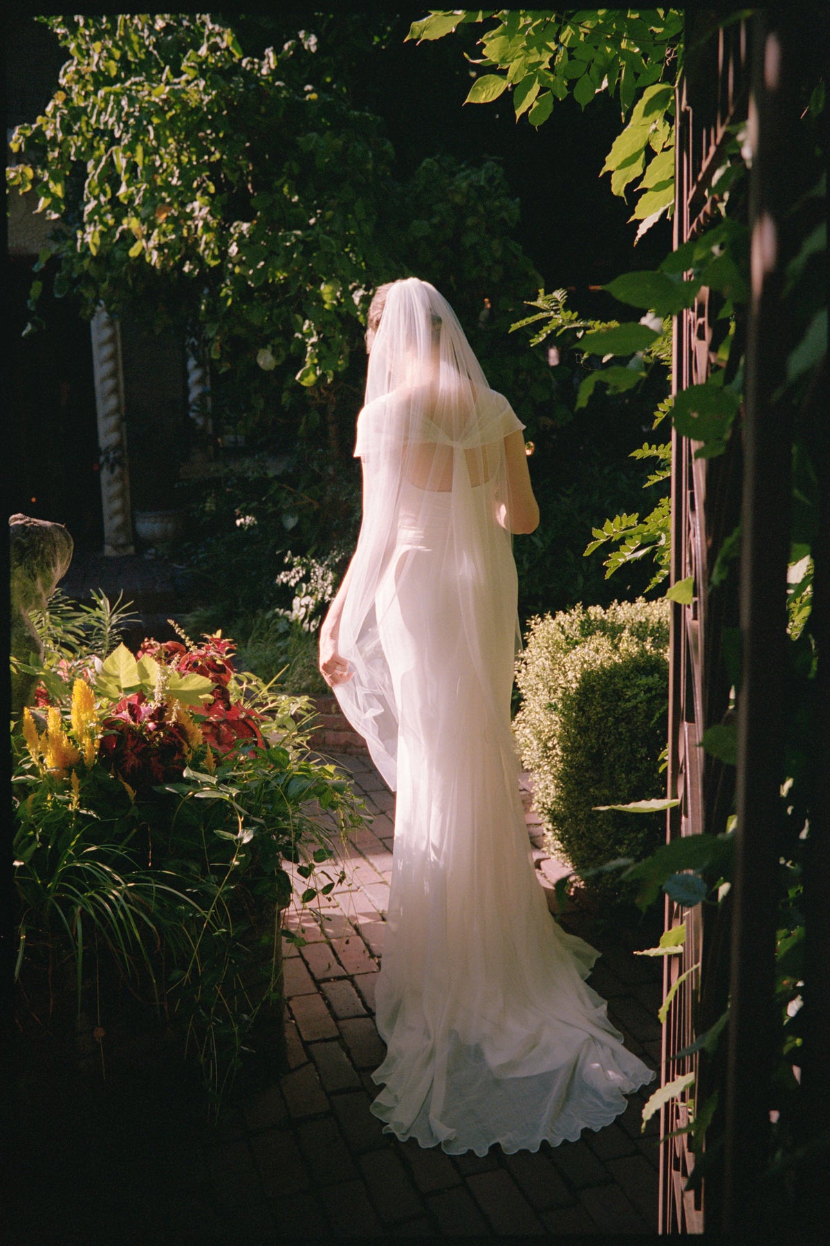 knee length soft silk veil with chiffon dress with back tie train